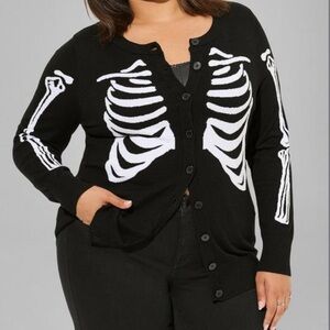 Torrid ribcage fitted cardigan 3/4 sleeve sweater 3x goth skeleton punk